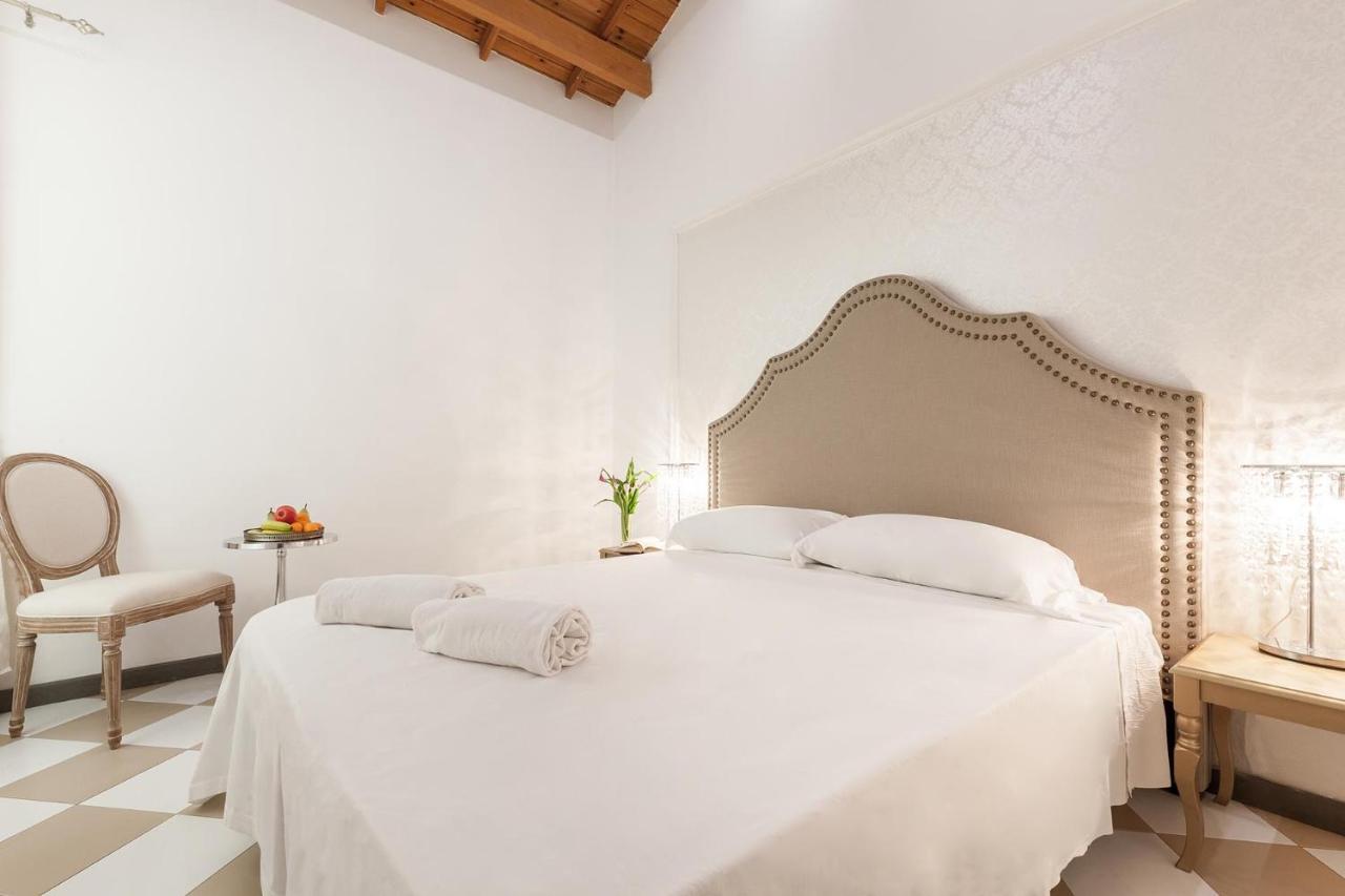 San Giacomo Rooms 卡利亚里 外观 照片