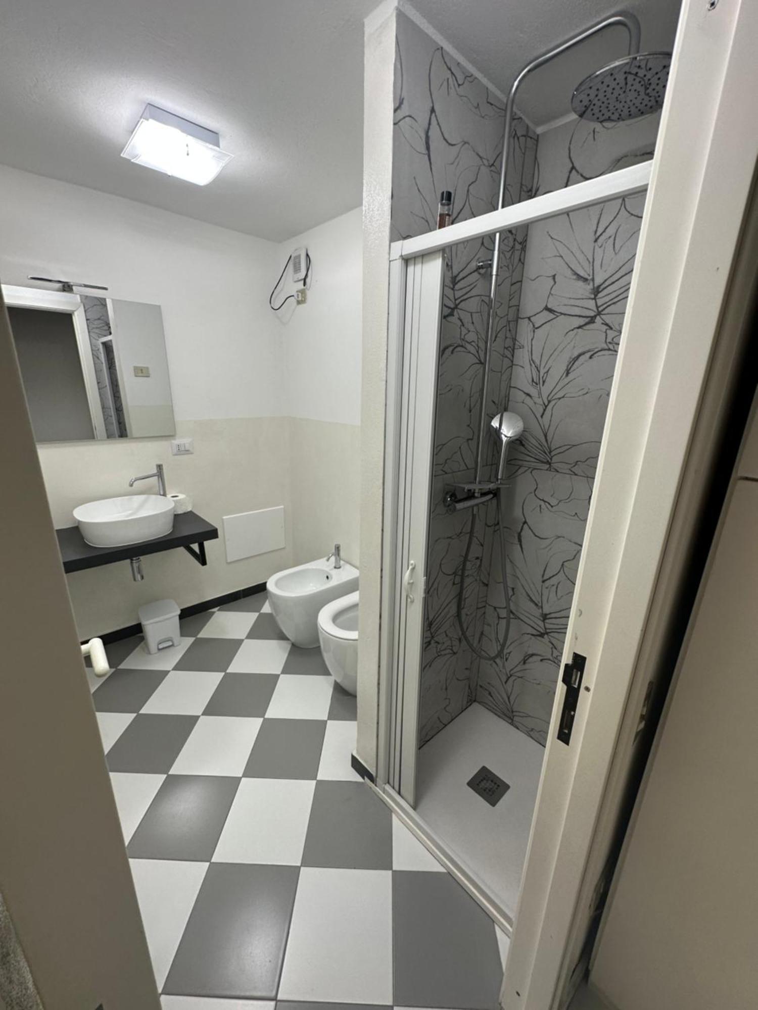 San Giacomo Rooms 卡利亚里 外观 照片